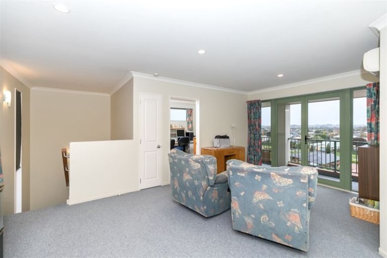 Photo of property in 38 Eclipse Rise, Flagstaff, Hamilton, 3210