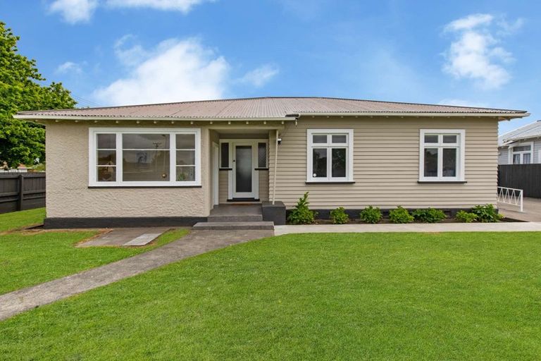 Photo of property in 14 Holyoake Street, Whanganui East, Whanganui, 4500