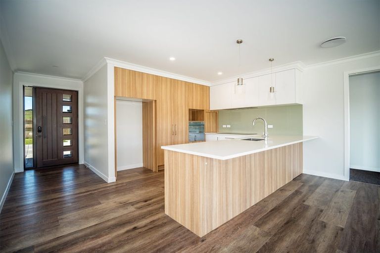 Photo of property in 33 Admiralty Drive, Haruru, 0204