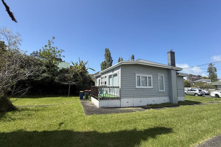 Photo of property in 33 Alma Road, Milford, Auckland, 0620