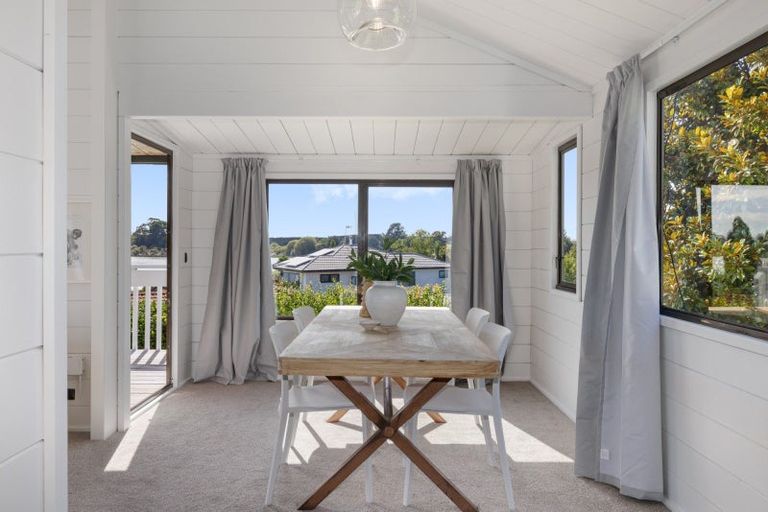 Photo of property in 10 Lindoch Avenue, Te Puna, Tauranga, 3174