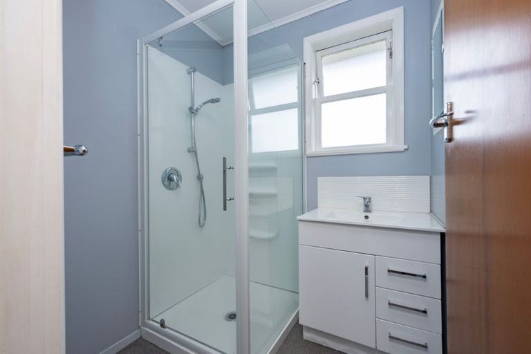 Photo of property in 12 Murch Place, Tawhero, Whanganui, 4500