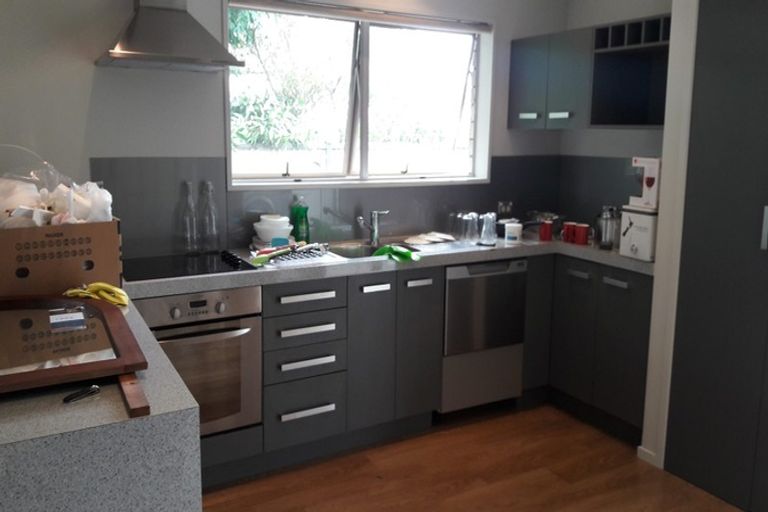 Photo of property in 3 Trigg Crescent, Taradale, Napier, 4112