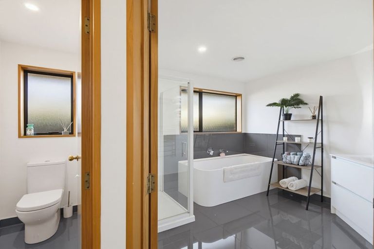 Photo of property in 16 Golding Avenue, Rangiora, 7400
