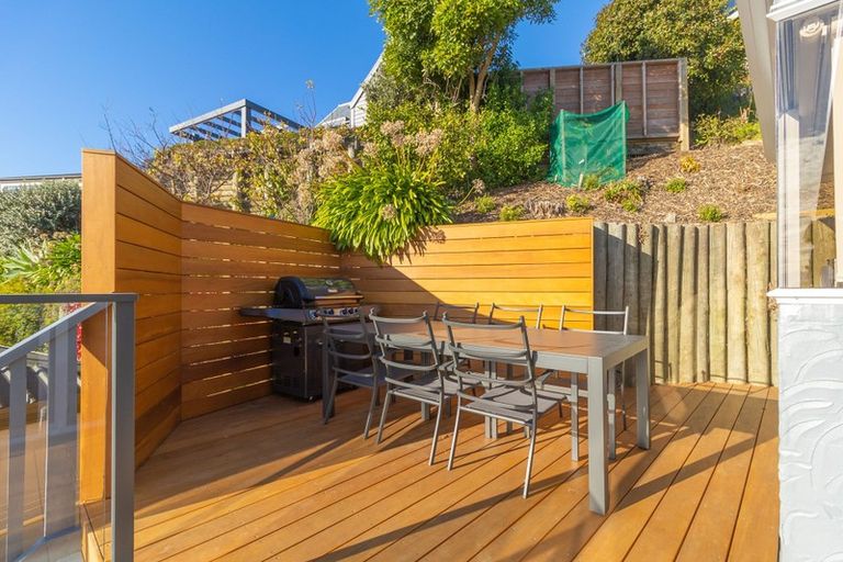 Photo of property in 52 Coster Street, Enner Glynn, Nelson, 7011