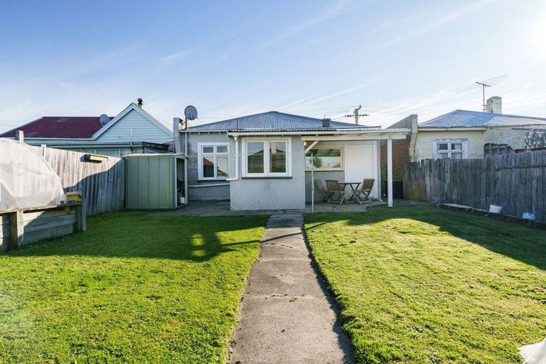 Photo of property in 24 Fawcett Street, South Dunedin, Dunedin, 9012