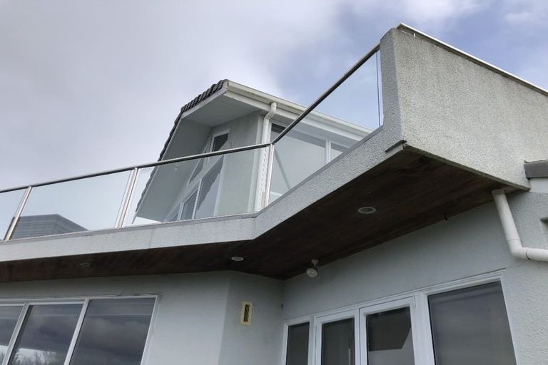 Photo of property in 4 Portal Place, Murrays Bay, Auckland, 0630