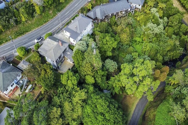 Photo of property in 44 Carrington Street, Lower Vogeltown, New Plymouth, 4310