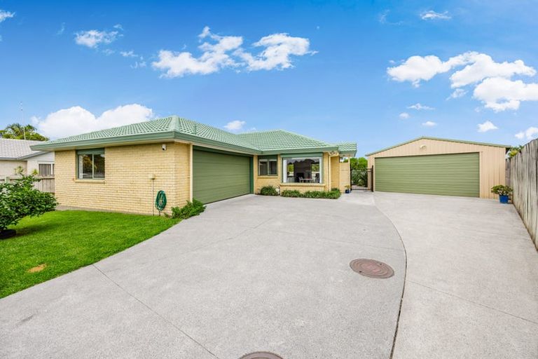 Photo of property in 47 Davington Way, Burswood, Auckland, 2013