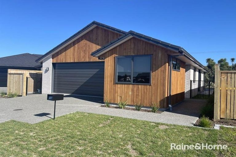 Photo of property in 87 Hills View Drive, Papamoa, 3118