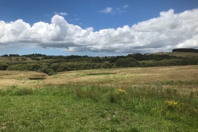 Photo of property in 24b Waterview Crescent, Kaiwaka, 0573