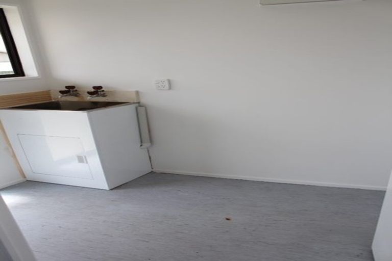 Photo of property in 76g Bandon Street, Frankton, Hamilton, 3204