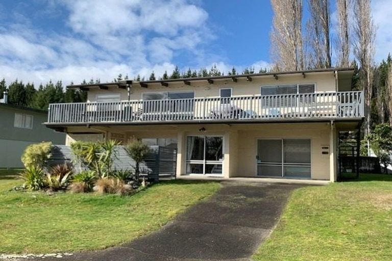 Photo of property in 17 Ani Miria Place, Tauranga Taupo, Turangi, 3382
