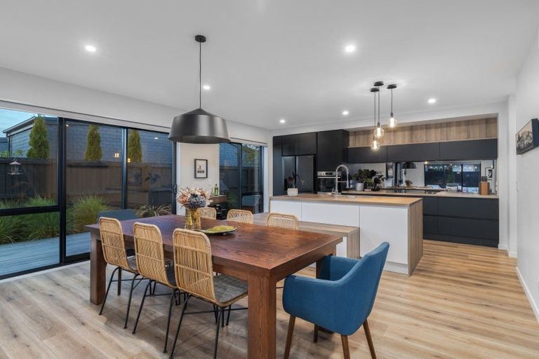 Photo of property in 61 Prestons Park Drive, Marshland, Christchurch, 8083