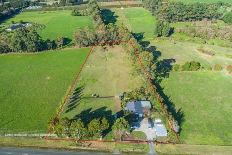 Photo of property in 50 Draffin Road, Poroti, Whangarei, 0179