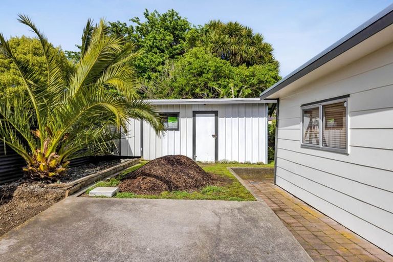 Photo of property in 5a Clive Street, Hawera, 4610
