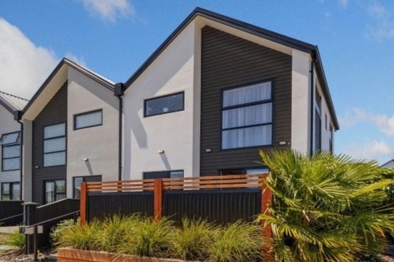 Photo of property in 64a Kawari Drive, Pegasus, 7612