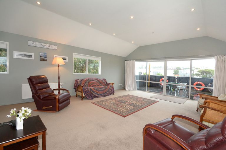 Photo of property in 1072 Brighton Road, Brighton, Dunedin, 9035