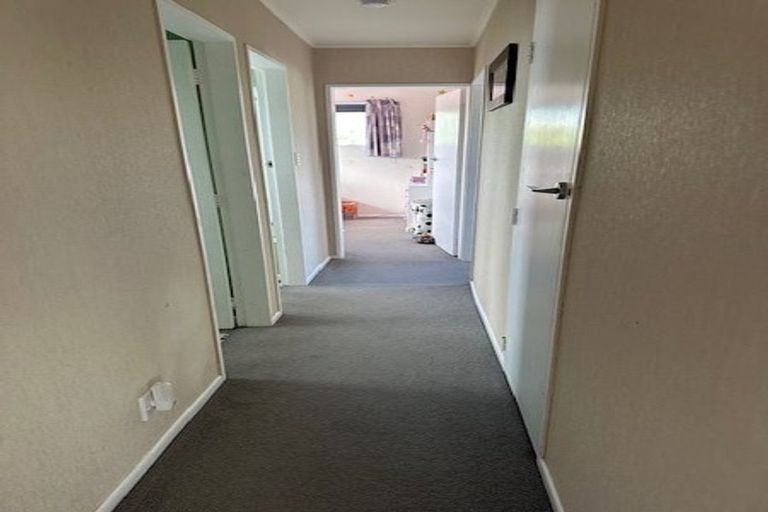 Photo of property in 5 Sharda Grove, Paraparaumu Beach, Paraparaumu, 5032