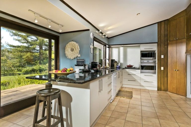 Photo of property in 9 Dysart Lane, Kumeu, 0891