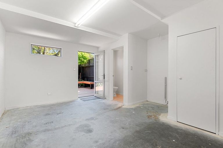 Photo of property in 139b Olliviers Road, Phillipstown, Christchurch, 8011