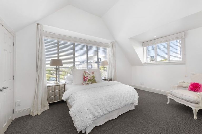 Photo of property in 26 Victoria Avenue, Remuera, Auckland, 1050