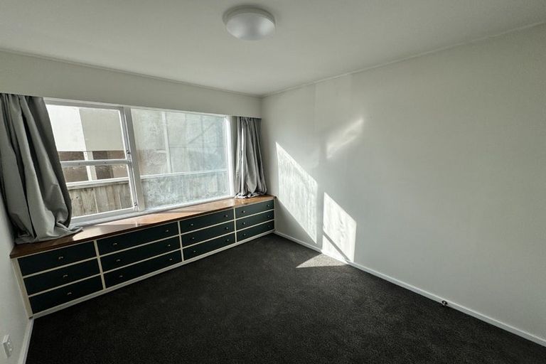 Photo of property in 26 Middleton Road, Johnsonville, Wellington, 6037