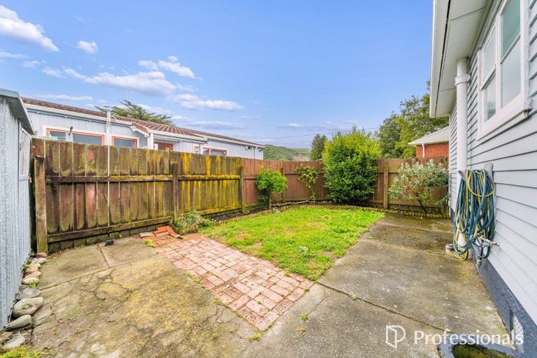 Photo of property in 45 Molesworth Street, Taita, Lower Hutt, 5011