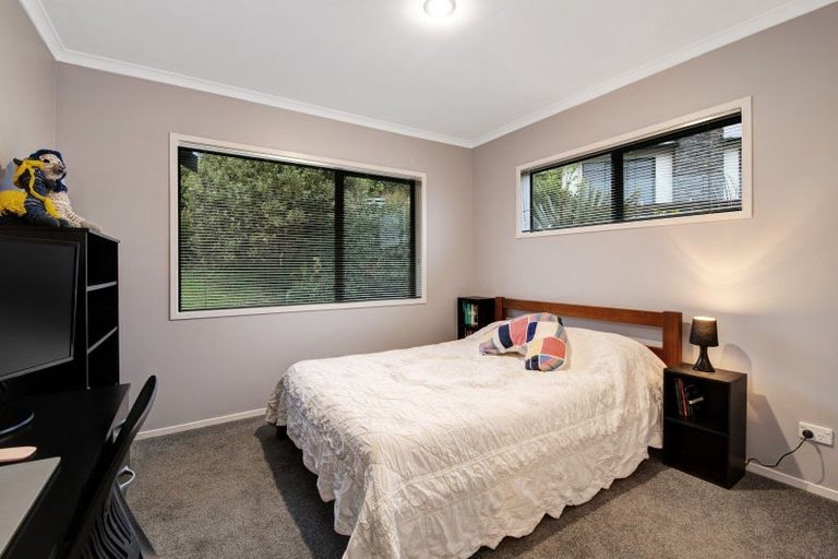 Photo of property in 30 Bayview Park Lane, Orewa, 0931