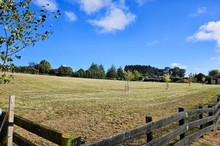 Photo of property in 143h Smith Road, Dannevirke, 4978