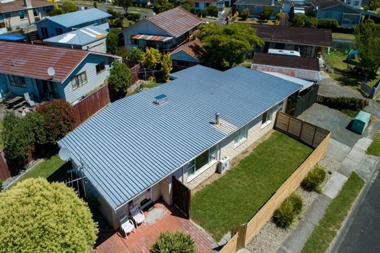 Photo of property in 70 Fergusson Street, Stoke, Nelson, 7011