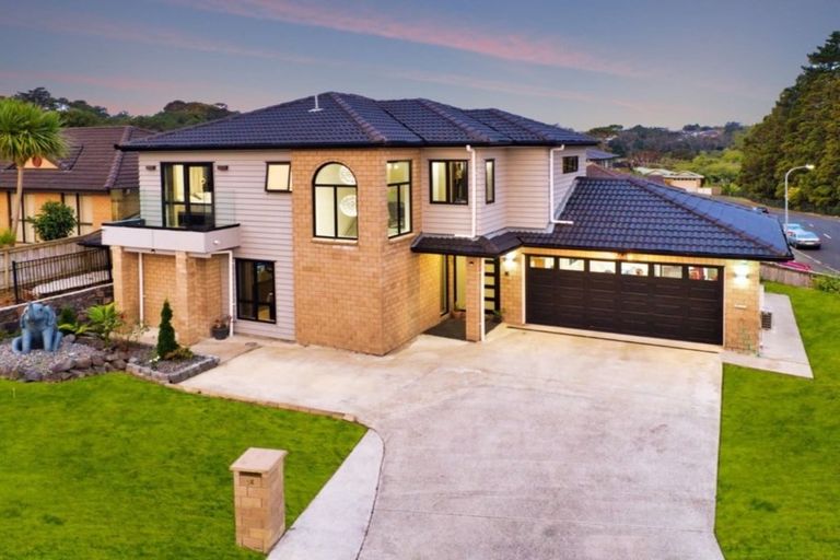 Photo of property in 14 Bradnor Meadows Drive, Swanson, Auckland, 0612