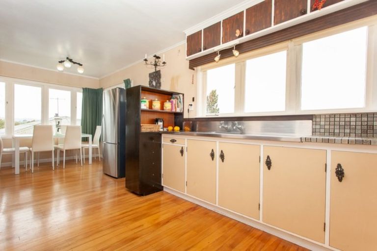 Photo of property in 8 Reid Drive, Putaruru, 3411