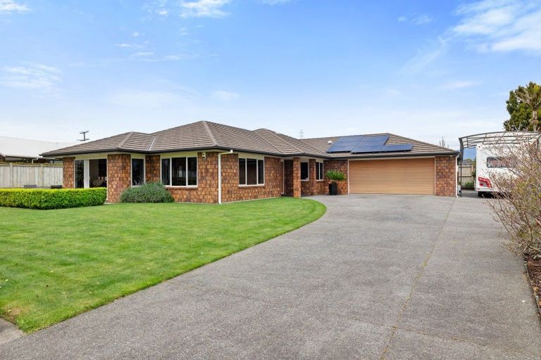 Photo of property in 8 Margaret Alice Close, Whalers Gate, New Plymouth, 4310