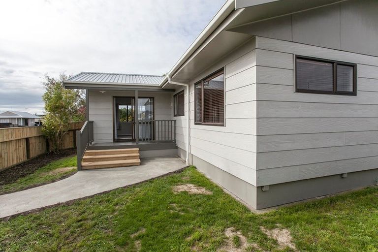 Photo of property in 62 Benmore Avenue, Cloverlea, Palmerston North, 4412