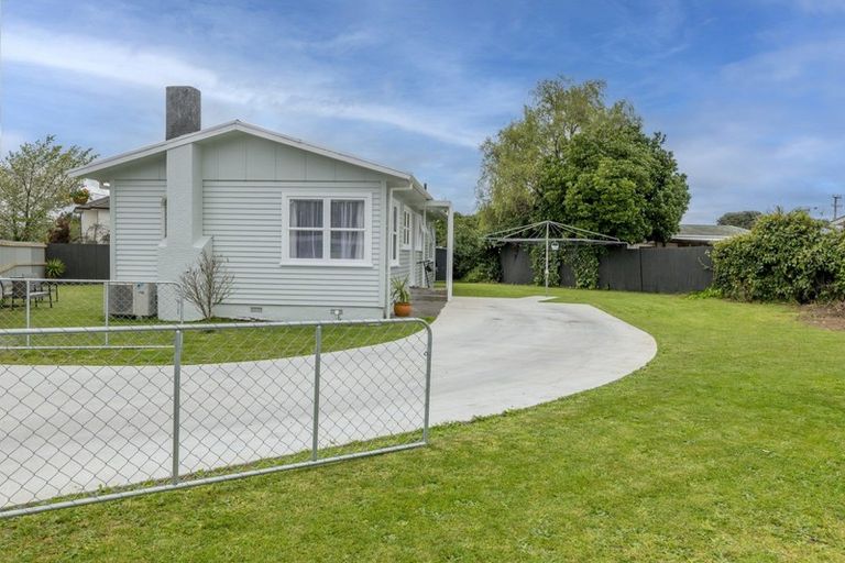 Photo of property in 131a Queen Street West, Levin, 5510