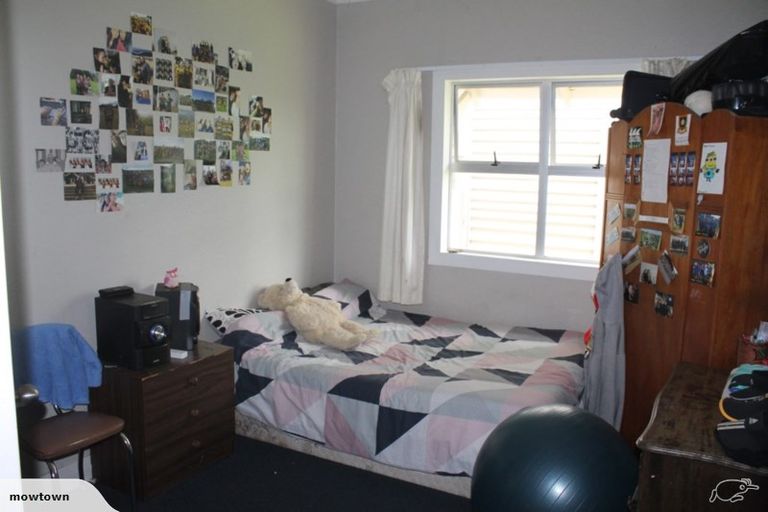 Photo of property in 20 Domett Street, Opunake, 4616