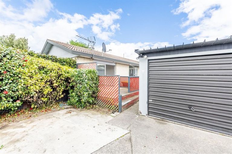 Photo of property in 4/94 Springs Road, Hornby, Christchurch, 8042