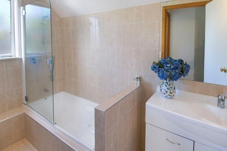 Photo of property in 5 Cameron Street, Takapuna, Auckland, 0622