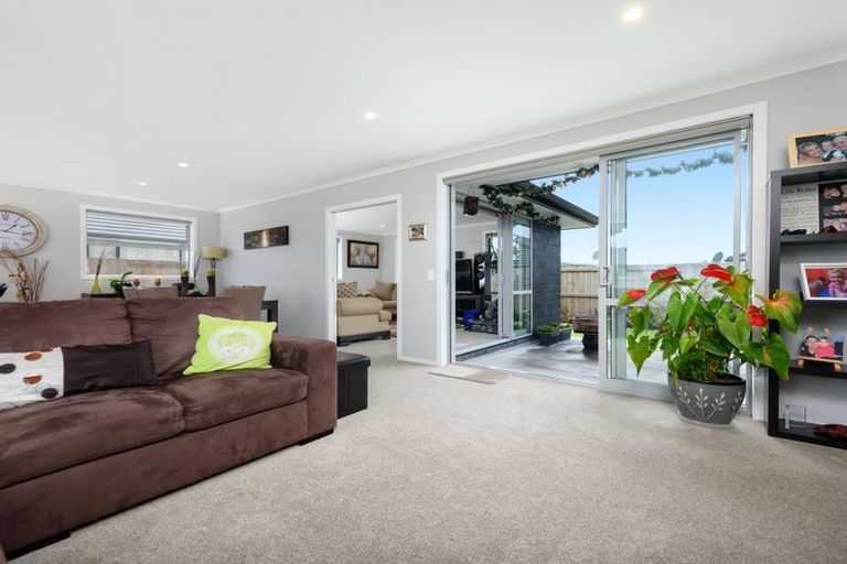 Photo of property in 17 Kanono Close, Papamoa Beach, Papamoa, 3118