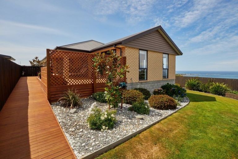 Photo of property in 28 Miromiro Drive, Kaikoura, 7300