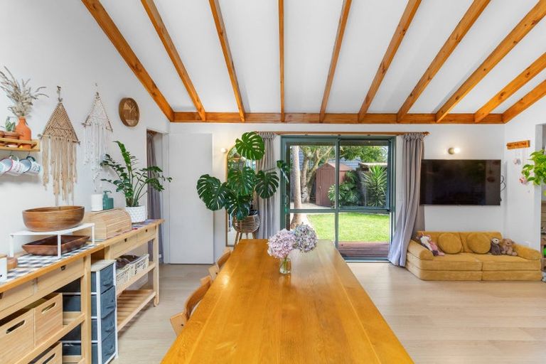 Photo of property in 57c Kirk Street, Otaki, 5512