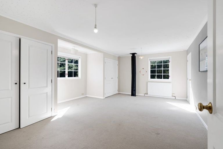 Photo of property in 427 Mataro Road, Onaero, Urenui, 4375