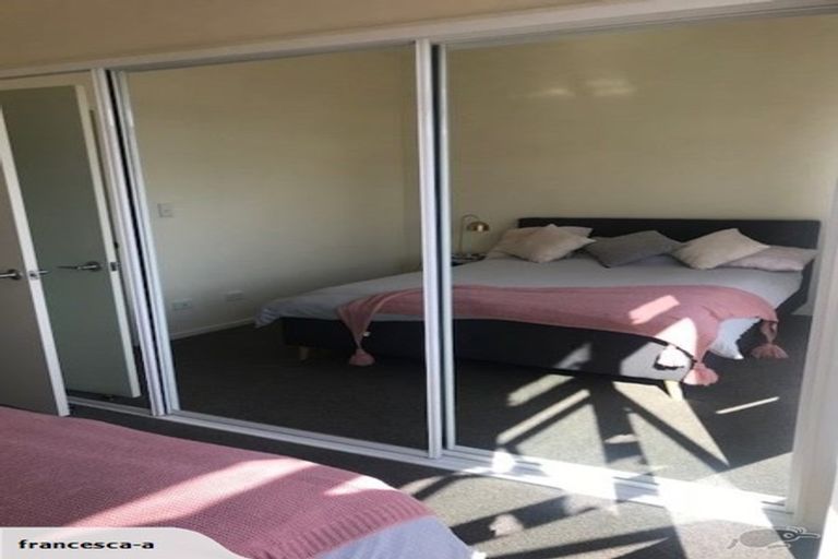 Photo of property in Pirie Street Townhouses, 11/35 Pirie Street, Mount Victoria, Wellington, 6011