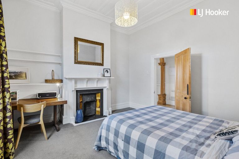 Photo of property in 73 Royal Crescent, Saint Kilda, Dunedin, 9012