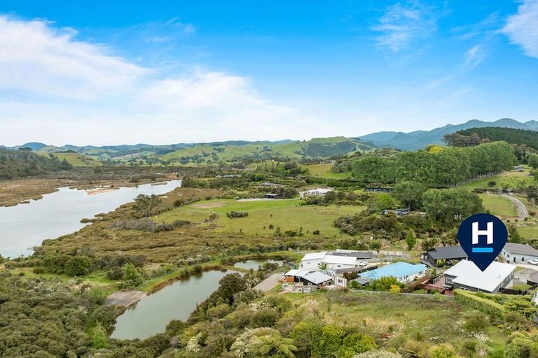Photo of property in 135 Rangituia Street, Whangamata, 3691
