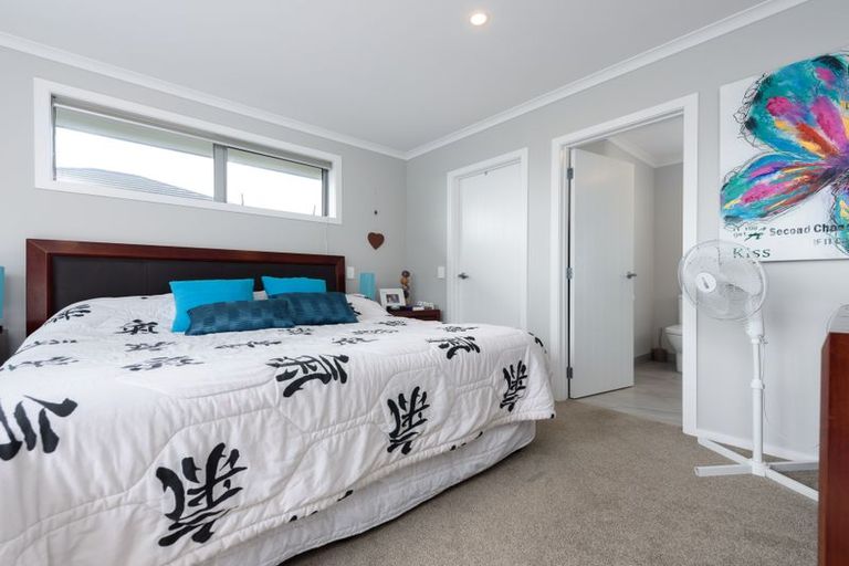 Photo of property in 17 Kanono Close, Papamoa Beach, Papamoa, 3118