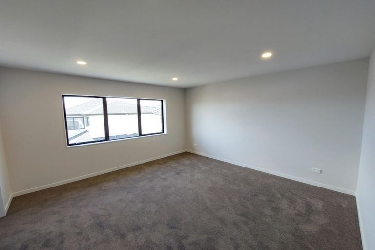 Photo of property in 15 Mcquoids Road, Flat Bush, Auckland, 2019