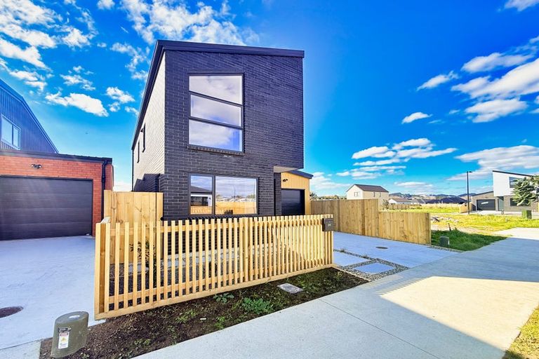 Photo of property in 26 Stableford Crescent, Opaheke, 2113