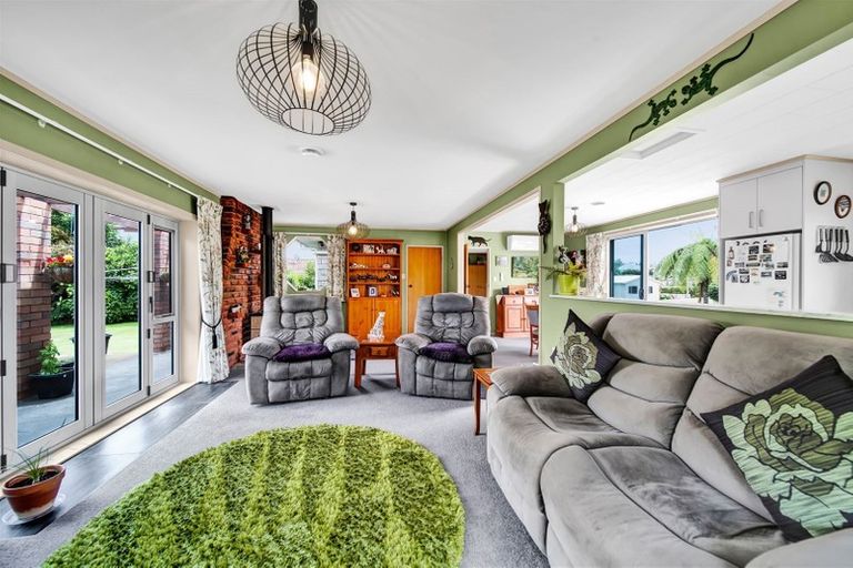 Photo of property in 60 Konini Street, Inglewood, 4330